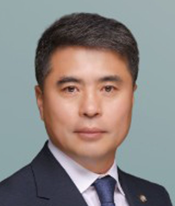 국민권익위원회 비상임위원 고춘순 증명사진